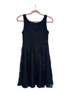 black, solid lace, fit & flare, tank dress, “color me red” brand, SZ SMALL, NEW!